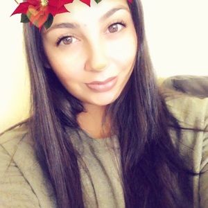 Meet your Posher, Lorena